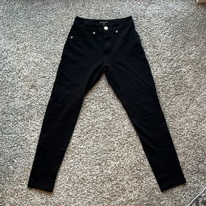 Jeans (Skinny, Midrise)